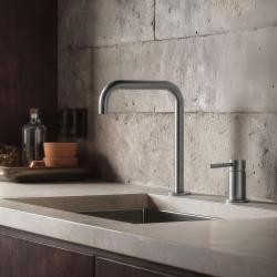 Pure.Sink Luxion 2-gats massief RVS keukenkraan met U uitloop PLX2HU-02