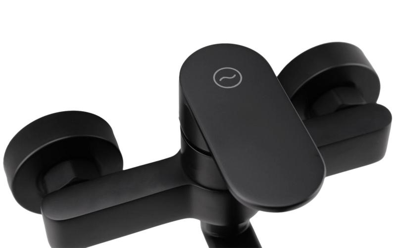 Aquanello Casa Eenhendel Keuken Muurkraan Zwart met uitloop 20 cm BL-1420-CS